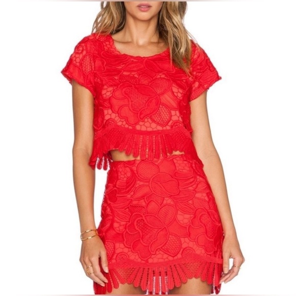 Lovers + Friends Dresses & Skirts - NWT Lovers + Friends Daycation Lace crop Top and Skirt Set Size Small Red